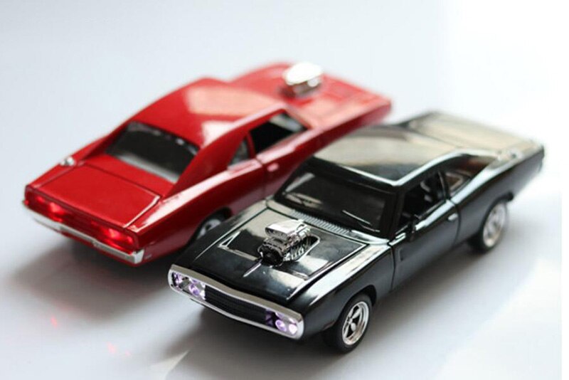 17CM 1:32 Scale 4 Color Metal Alloy 1970 ge Charger Fast car Pull back Model Diecast Vehicles Toys For Children