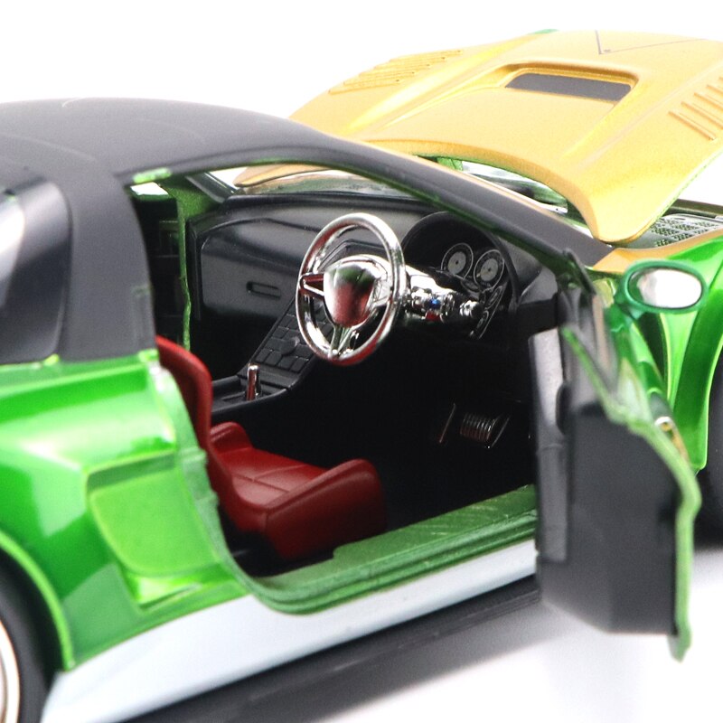 1/24 Scale diecast alloy for 2002 NSX TYPE R with Doll car Model Toy Collection Display Decorations