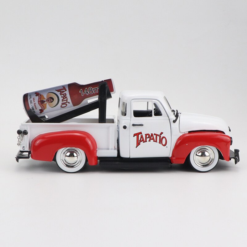 1/24 Scale Diecast SUV Pick Up Truck Mexico TAPATIO Vintage Car Model Toy Metal Alloy Classic Collecection Toy for Kids 1/24 Scale Diecast SUV Pick Up Truck Mexico TAPATIO Vintage Car Model Toy Metal Alloy Classic Collecection Toy for Kids