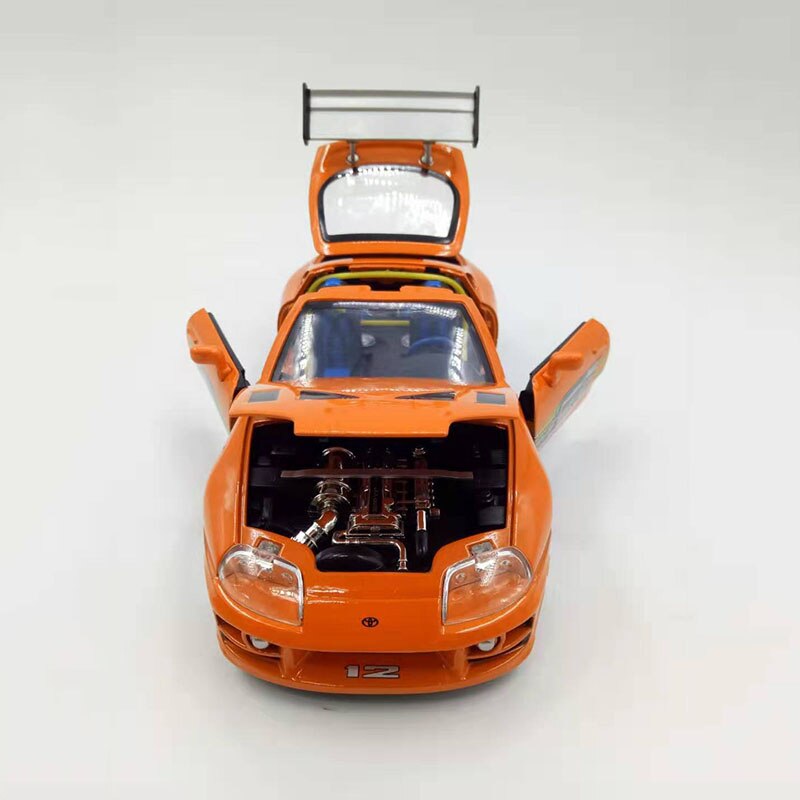 1:24 Fast F8 Diecast Metal Alloy Car Brian's SUPRA Alloy Auto Street Race with Doll Model Car Toys F Children Collection Gifts 1:24 Fast F8 Diecast Metal Alloy Car Brian's SUPRA Alloy Auto Street Race with Doll Model Car Toys F Children Collection Gifts