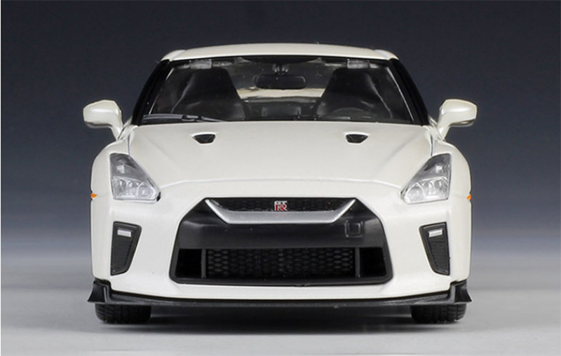 Car Model Toy 1:24 Scale Metal Alloy Classic Car Diecast alloy Model GTR Collection for Kids