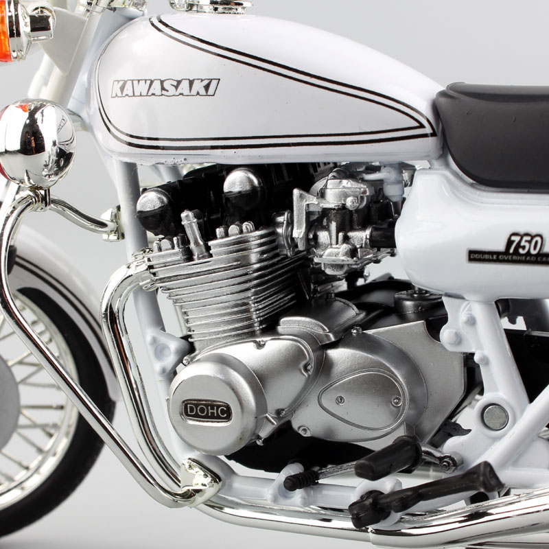 Child's 1:12 scale small KAWASAKI 750 RS-P Z750 road star super bike Motorcycle Die casting moto sport DOHC Model car gift toy