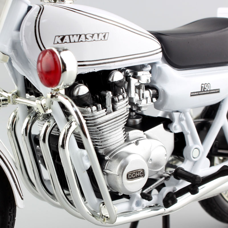 Child's 1:12 scale small KAWASAKI 750 RS-P Z750 road star super bike Motorcycle Die casting moto sport DOHC Model car gift toy