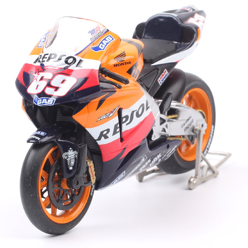 1:18 Scale Guiloy Honda RC211V Repsol #69 Nicky Hayden 2006 GP World Champion Motorcycle Model Diecast Moto Bike Toy Vehicles