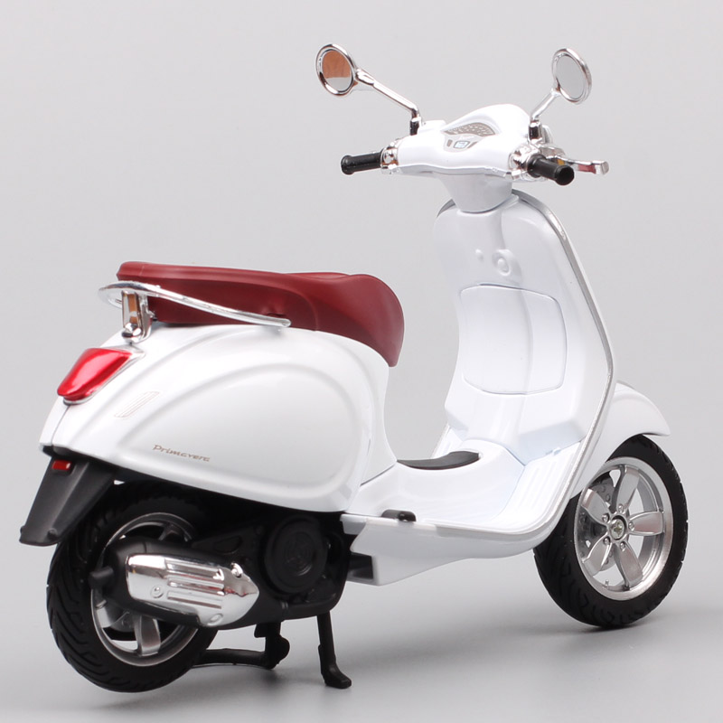 Children's 1/12 Maisto Pi&shy;ag&shy;gio vespa Primavera 150 scooter toy Motorcycle scales diecast model touring bike thumbnails vehicle