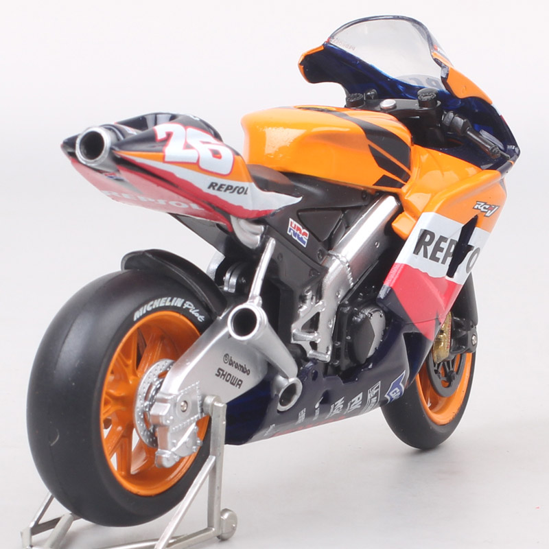 1:18 Scale Guiloy Honda RC211V Repsol #27 Rider Casey Stoner 2006 GP Motorcycle Model Diecast MotorBike Toy Vehicles Replicas 1:18 Scale Guiloy Honda RC211V Repsol #27 Rider Casey Stoner 2006 GP Motorcycle Model Diecast MotorBike Toy Vehicles Replicas