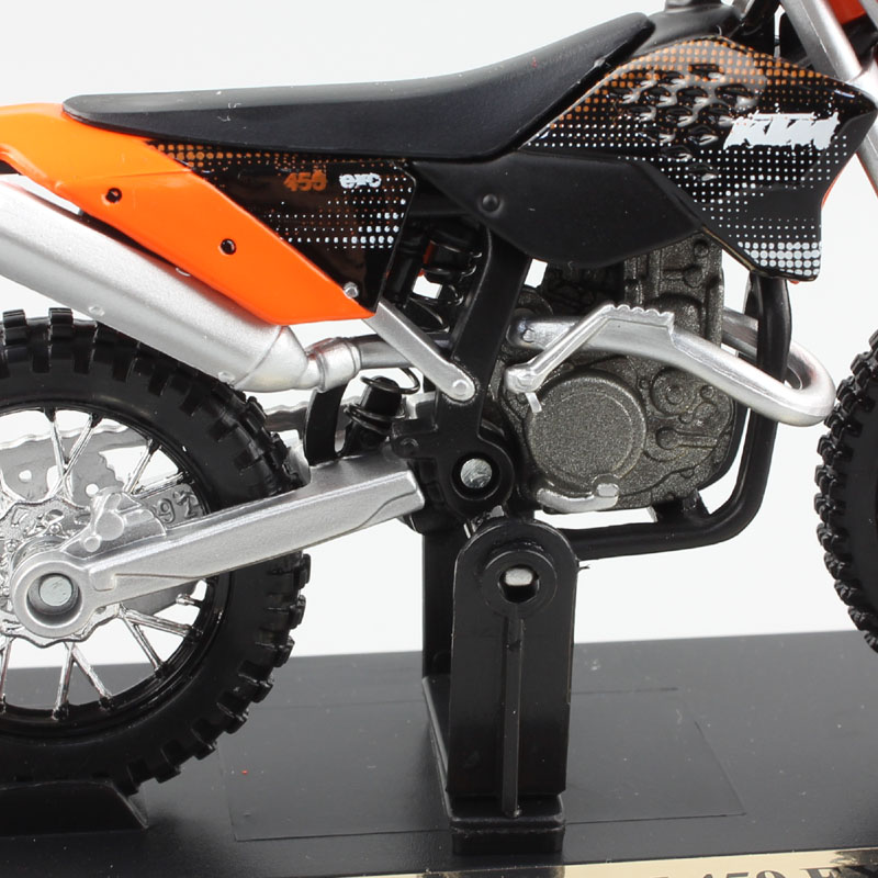 Maisto 1:18 Scale 450 EXC Enduro Off Road Motorcycle Dirt Vehicle Diecast Model Toy Moto bike Racing Miniatures Hobby Collector
