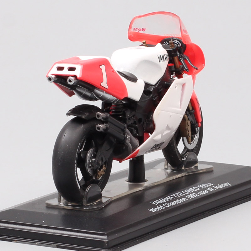 1/24 Scale Italeri Yamaha YZR OW98 500cc 1988 Rider #3 E.Lawson Motorcycle Diecast Racing Bike Toy Vehicle Model For Collection