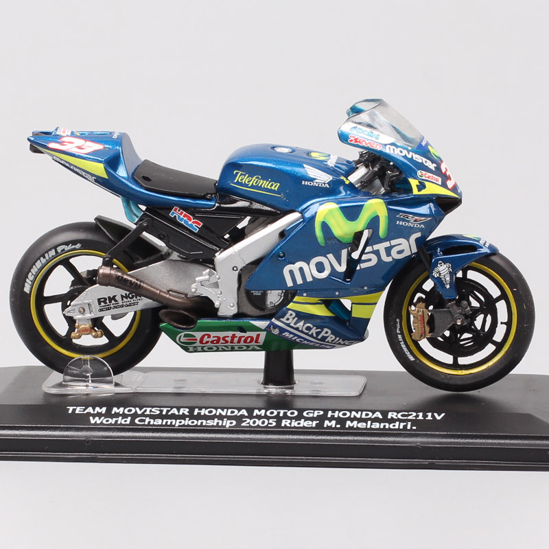1:24 scale Italeri Team Movistar Moto Honda RC211V Racer Marco Melandri No#33 motorcycle Diecast Vehicle models GP bike toy 2005 1:24 scale Italeri Team Movistar Moto Honda RC211V Racer Marco Melandri No#33 motorcycle Diecast Vehicle models GP bike toy 2005