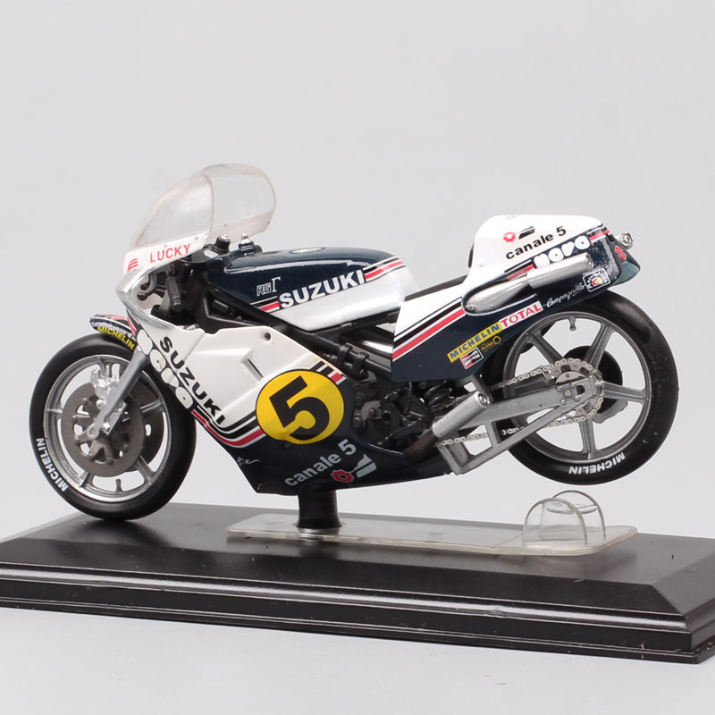1:24 Scale Tiny Italeri Suzuki RGD500 World Champion 1981 Rider M.Lucchinelli #5 Motorcycle Diecast Vehicles GP Bike Model Toy