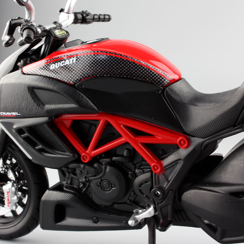 1/12 scale Maisto ducati Diavel cruiser superbike Diecast model ducati motorcycle race bike miniature metal collection toy boy