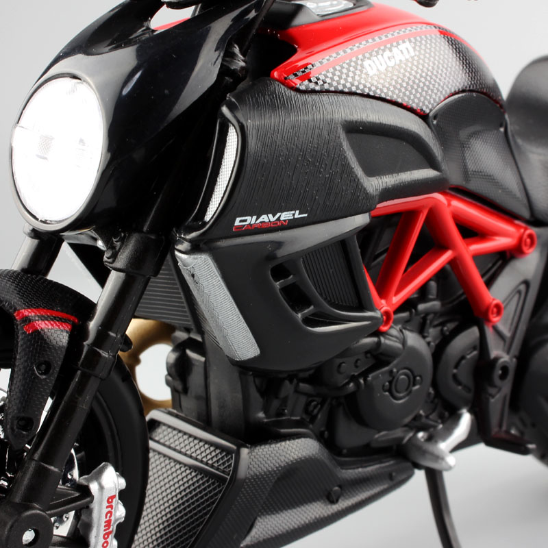 1/12 scale Maisto ducati Diavel cruiser superbike Diecast model ducati motorcycle race bike miniature metal collection toy boy