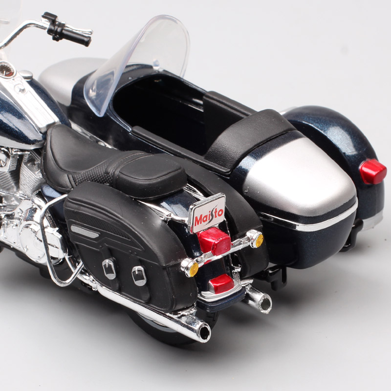 1/18 scales maisto vintage 2001 FLHRC ROAD KING classic bike sidecar Diecast three wheeled motorcycle Vehicle Touring toys model 1/18 scales maisto vintage 2001 FLHRC ROAD KING classic bike sidecar Diecast three wheeled motorcycle Vehicle Touring toys model
