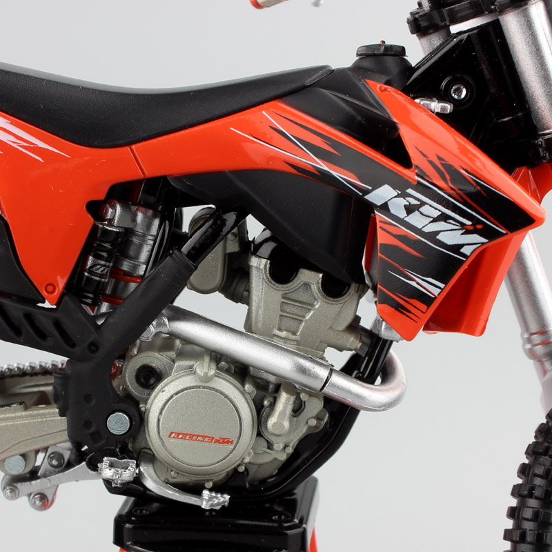 1:12 Scale Automaxx 350 SX-F SXF 2011 Motorcycle Diecast Model Off Road Dirt Motocross Enduro Bike Moto Vehicle Toy For Children 1:12 Scale Automaxx 350 SX-F SXF 2011 Motorcycle Diecast Model Off Road Dirt Motocross Enduro Bike Moto Vehicle Toy For Children