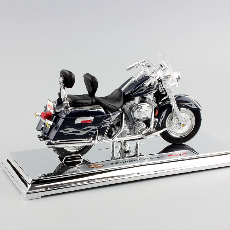1/18 Scale 2002 FLHRSEI CVO Custom Screamin Eagle Road King Diecast modeling motorcycle street Cruiser bike toys Replicas 1/18 Scale 2002 FLHRSEI CVO Custom Screamin Eagle Road King Diecast modeling motorcycle street Cruiser bike toys Replicas