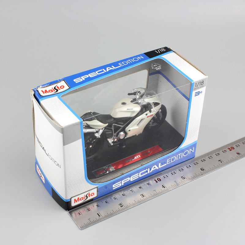 Maisto 1:18 scale Children Superbike 848 EVO metal motorcycle race bike car Diecast model collection Toys Vehicles for kids 2017