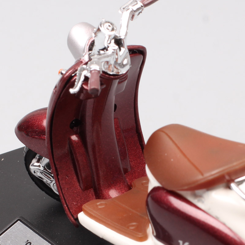 Childrens 1/18 Scale Welly YAMAHA VINO YJ50R Scooter Motor Road Bike Diecasts & Toy Vehicles Motorcycle Models Thumbnails Boys