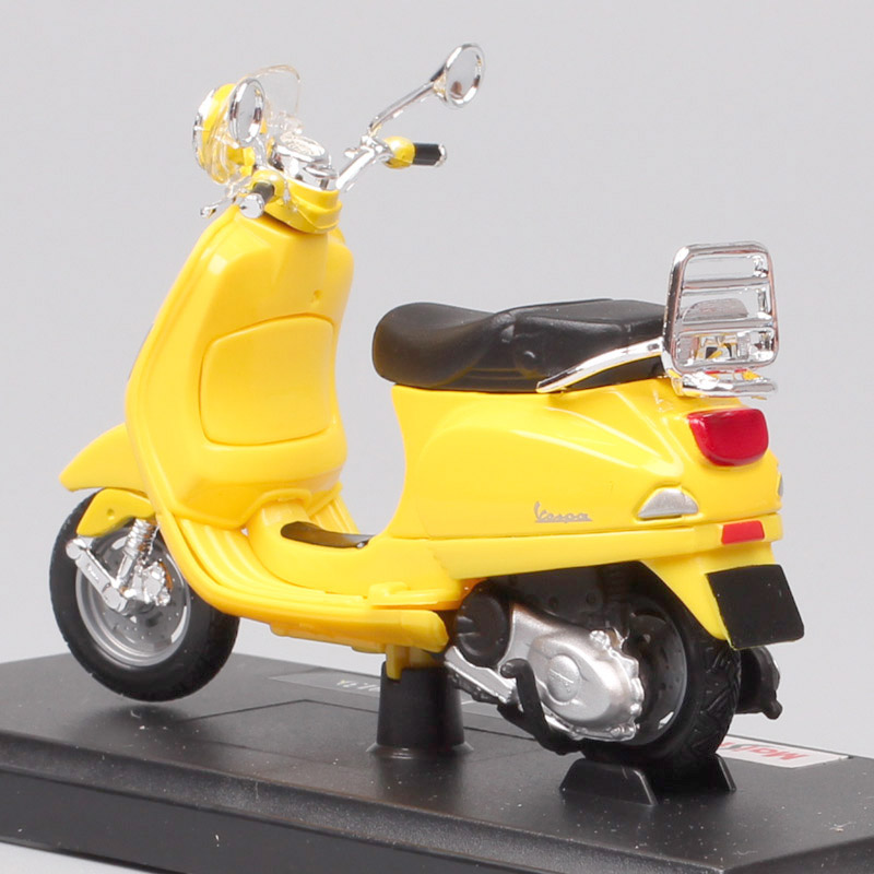 1/18 maisto 2013 Vespa LXV 150 IE scooter scale bike Diecasts & Toy Vehicles motorcycle model