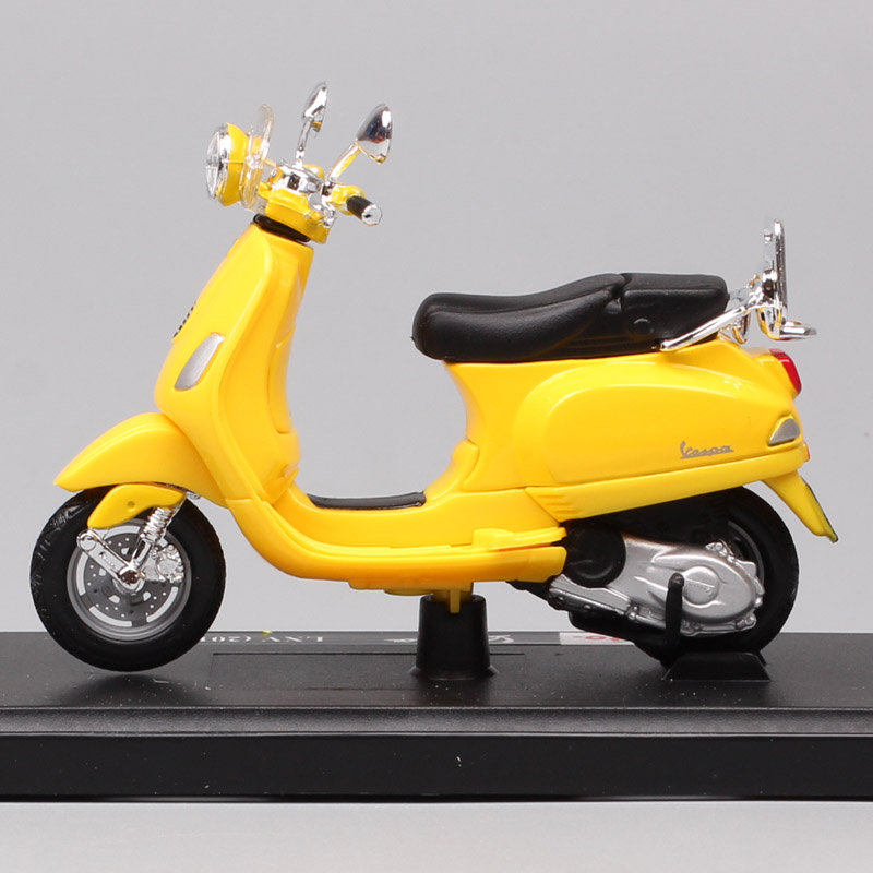 1/18 maisto 2013 Vespa LXV 150 IE scooter scale bike Diecasts & Toy Vehicles motorcycle model