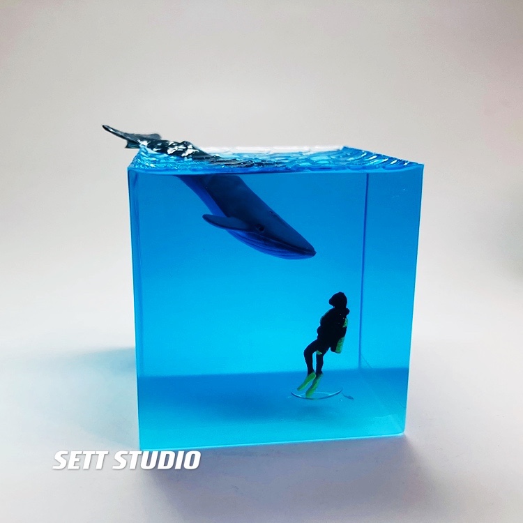 SETT STUDIO Whale Shark Humpback Whale Diver Creative Decoration Fish Ocean Collector Toy Gift Adult Handmade Figure 4.5cm