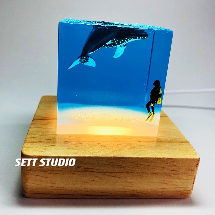 SETT STUDIO Whale Shark Humpback Whale Diver Creative Decoration Fish Ocean Collector Toy Gift Adult Handmade Figure 4.5cm
