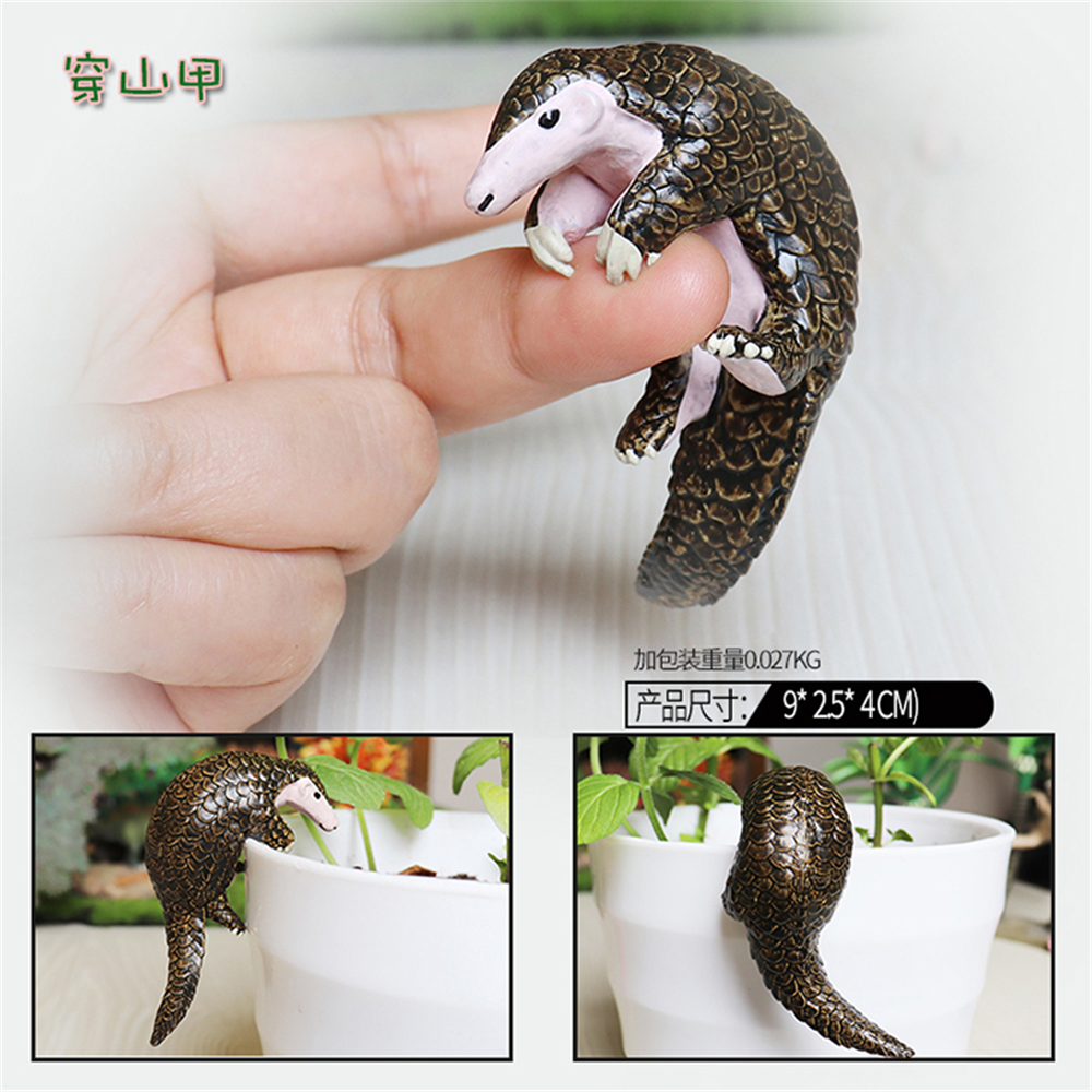 Small Animal Tibetan Fox Long-eared Hedgehog Bear Raccoon Pangolin Bobak Marmot Figure Model Doll Series Decoration Toy Gift