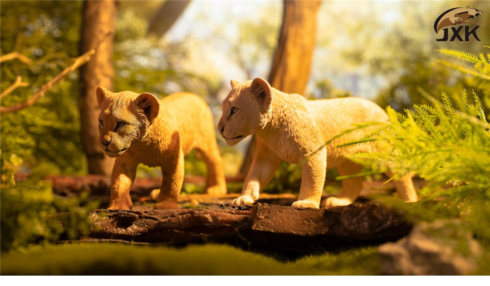 JXK 1:6 Scale Lion Cub Panthera leo Africa Animal Healing Figure Felidae Animal Collector Toy Resin Desktop Decoration Gift