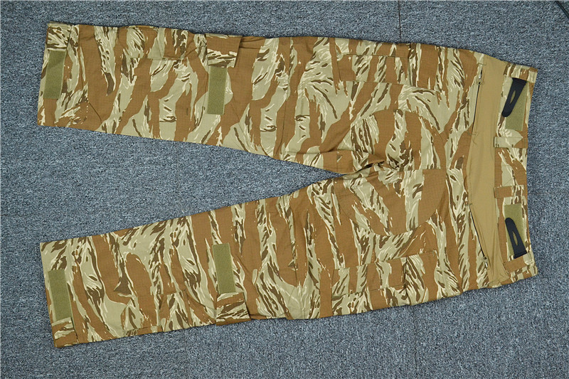 Mege Tactical Camouflage Military Combat Uniform Set Shirts Cargo Pants with Pads G3 Outdoor Soldier Airsoft Paintball Clothing