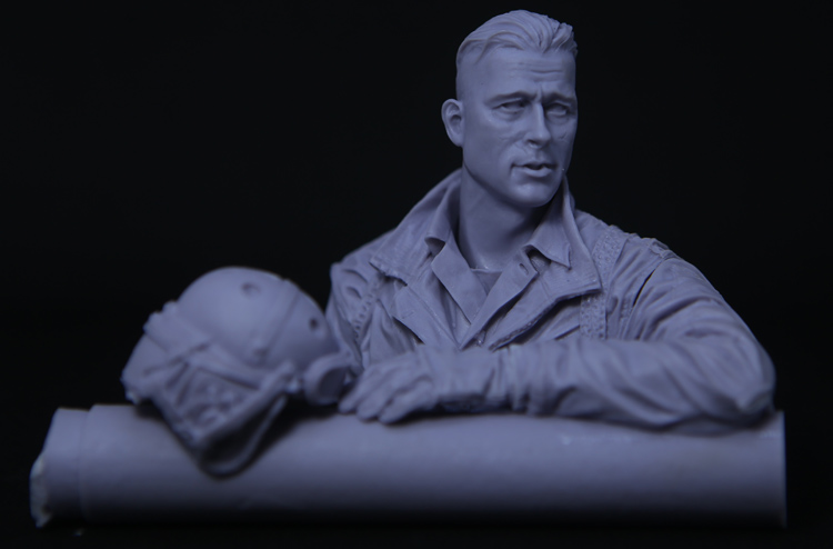 1:10Scale Die-cast Resin Movie Fury Brad Pitt Character Scene Model Resin Assembly Model Free Shipping