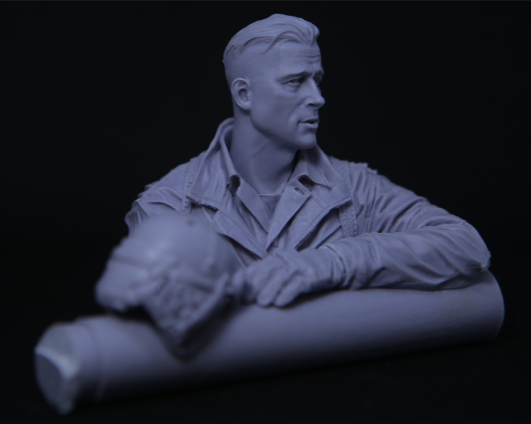 1:10Scale Die-cast Resin Movie Fury Brad Pitt Character Scene Model Resin Assembly Model Free Shipping