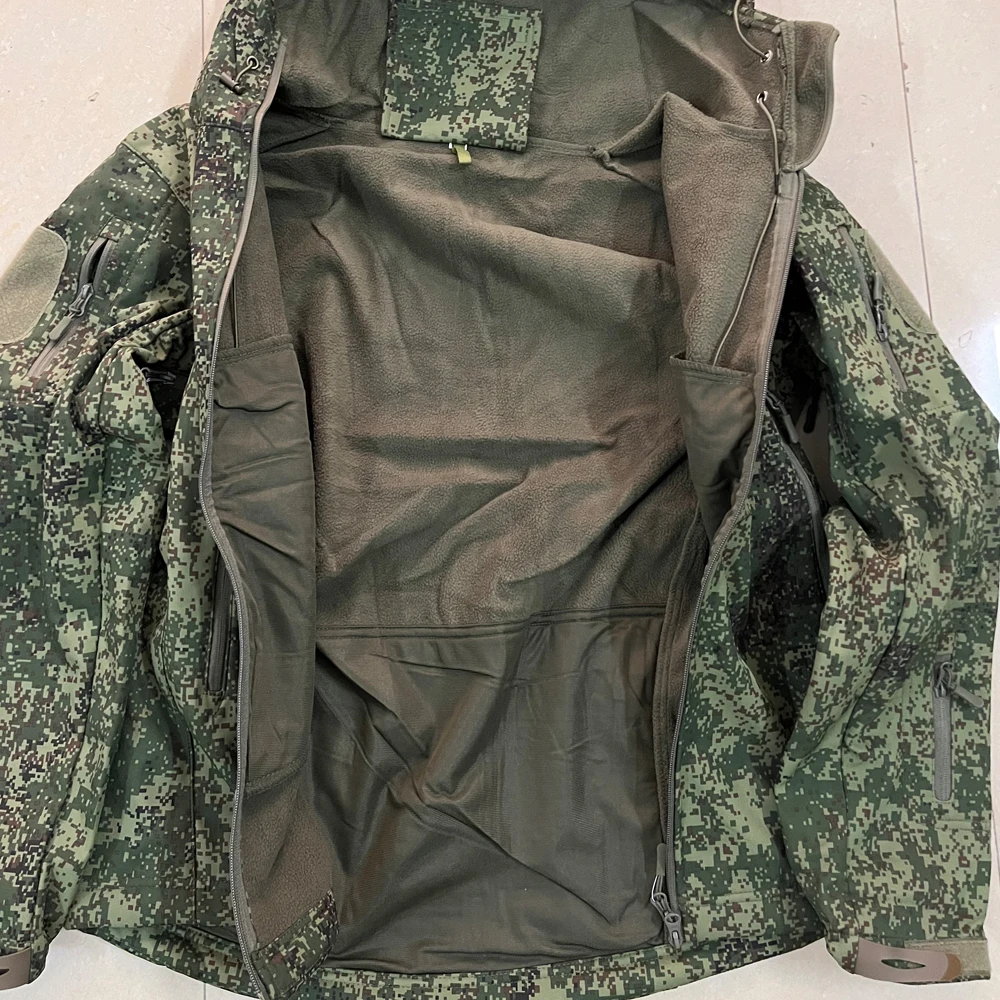 Tactics Jackets Men Outdoor Sports Soft Shell RucamoCamouflage Coats Training Fleece Warm Waterproof Windproof Trip Cargo Jacket Tactics Jackets Men Outdoor Sports Soft Shell RucamoCamouflage Coats Training Fleece Warm Waterproof Windproof Trip Cargo Jacket