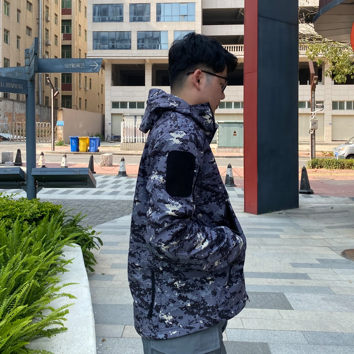 Shark Skin Soft Shell Tactical Jacket Waterproof Windbreaker Fleece Coat Hunt Clothes Camouflage New Hiking Jacket Shark Skin Soft Shell Tactical Jacket Waterproof Windbreaker Fleece Coat Hunt Clothes Camouflage New Hiking Jacket