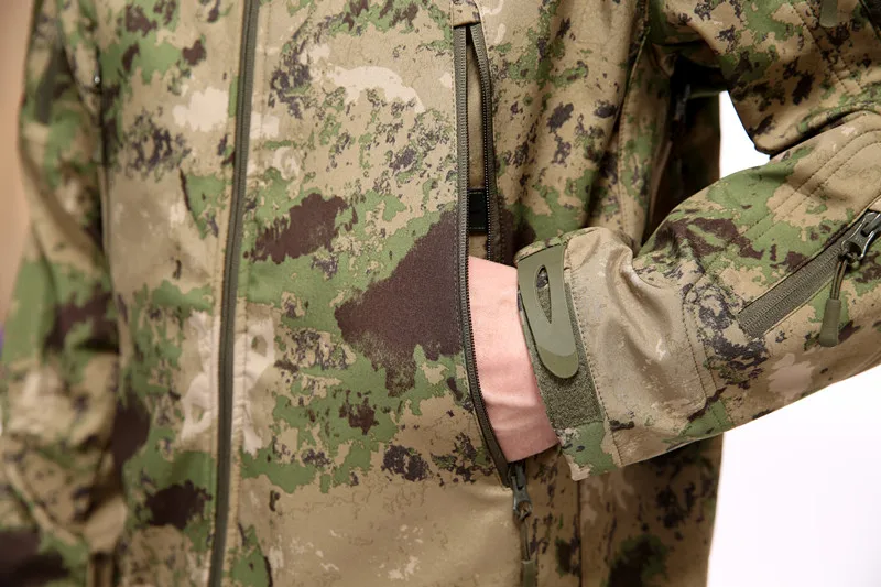 Shark Skin Soft Shell Tactical Jacket Waterproof Windbreaker Fleece Coat Hunt Clothes Camouflage New Hiking Jacket Shark Skin Soft Shell Tactical Jacket Waterproof Windbreaker Fleece Coat Hunt Clothes Camouflage New Hiking Jacket