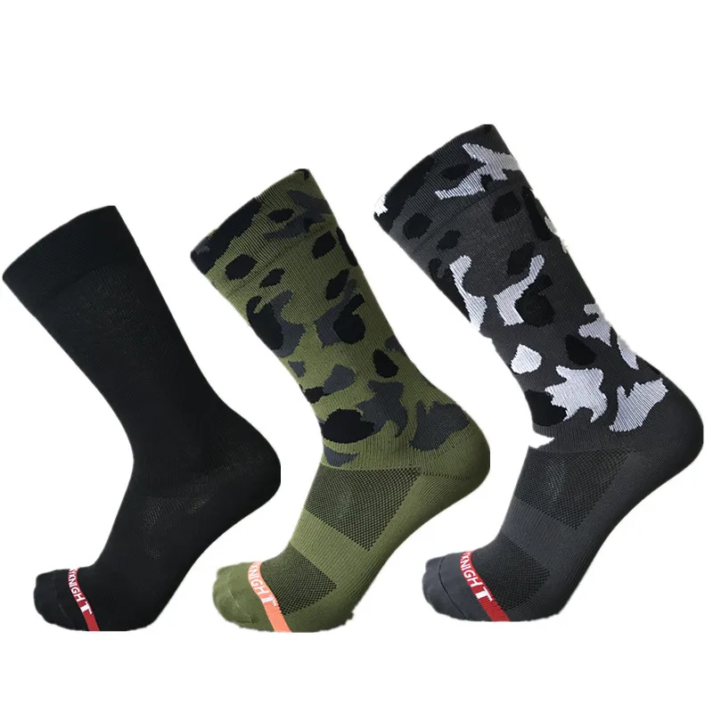 High Quality Compression Pro Mountain Camouflage MTB Cycling Socks Road Bicycle Socks Outdoor Sports Racing Socks High Quality Compression Pro Mountain Camouflage MTB Cycling Socks Road Bicycle Socks Outdoor Sports Racing Socks