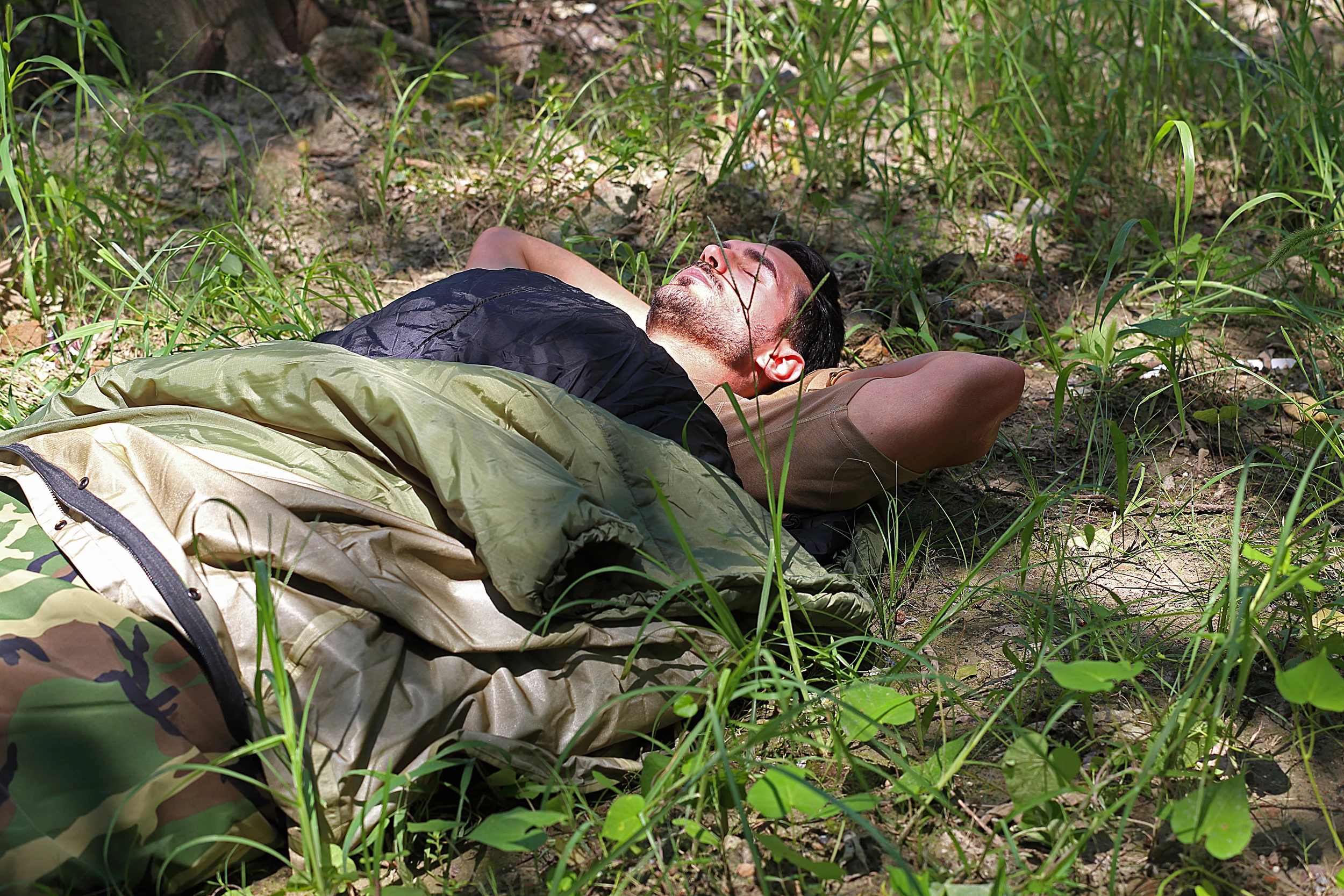 Bivy Cover Velvet Sack Military Modular Sleeping System Outdoor Camping Supplies Waterproof Outer Shell Multicam Sleeping Bag