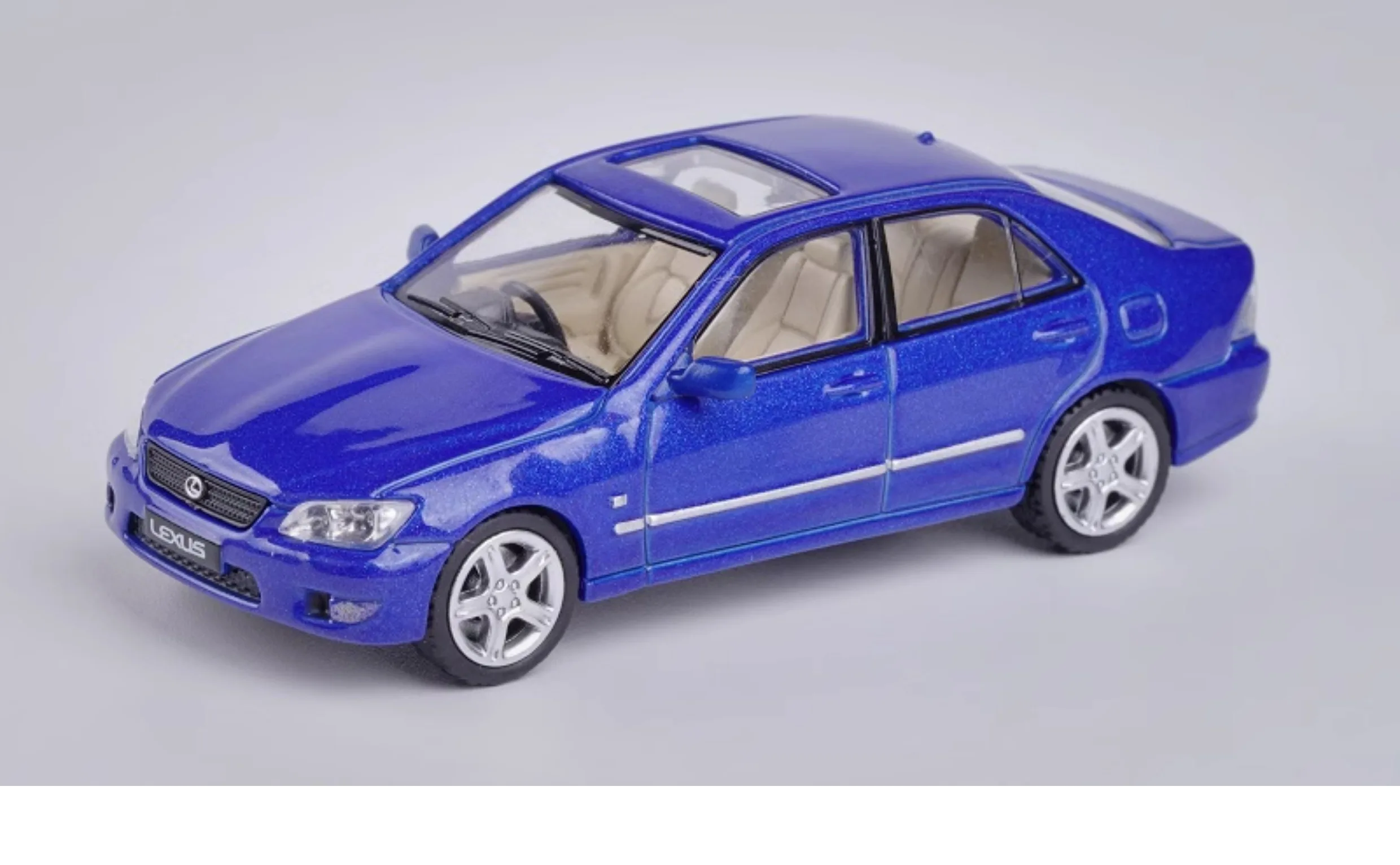 1/64 Lexus IS300 Sedan Miniature Model JKM 1:64 Premium Toy Car Vehicle Free Wheels Diecast Zinc Alloy Metal Collection Gift Boy 1/64 Lexus IS300 Sedan Miniature Model JKM 1:64 Premium Toy Car Vehicle Free Wheels Diecast Zinc Alloy Metal Collection Gift Boy