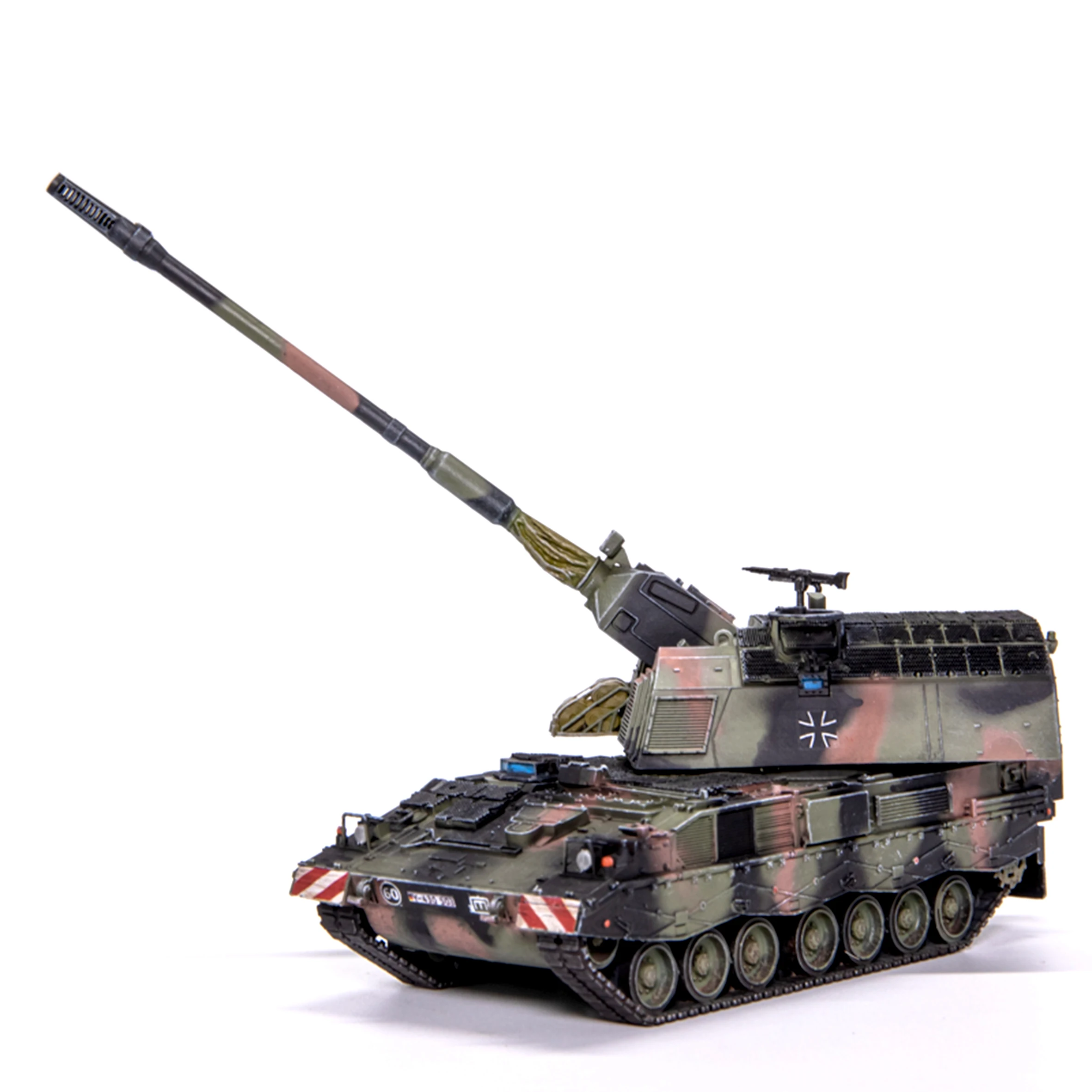 1/72 AM German PZH2000 self-propelled gun model NATO camouflage finished product model