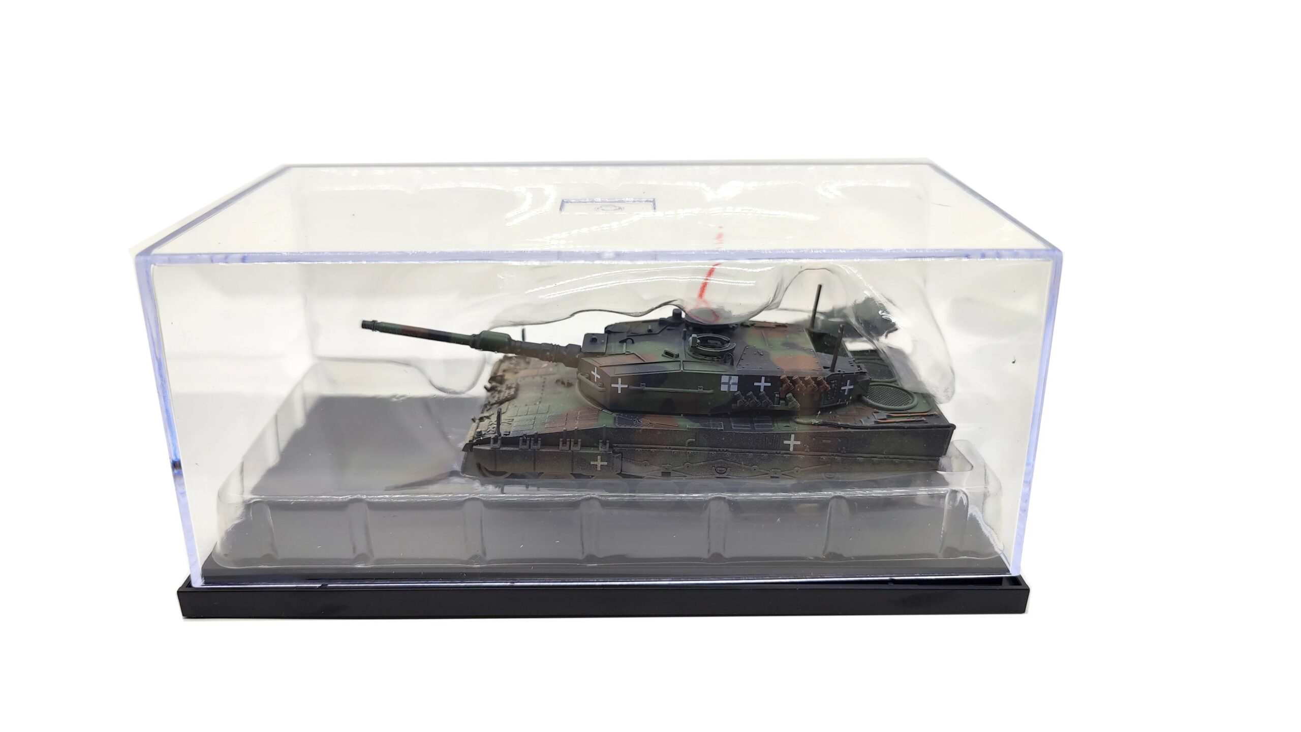 1: 72 12226PC Leopard 2A4 Tank Model NATO Camo (Ukraine)  Finished product collection model