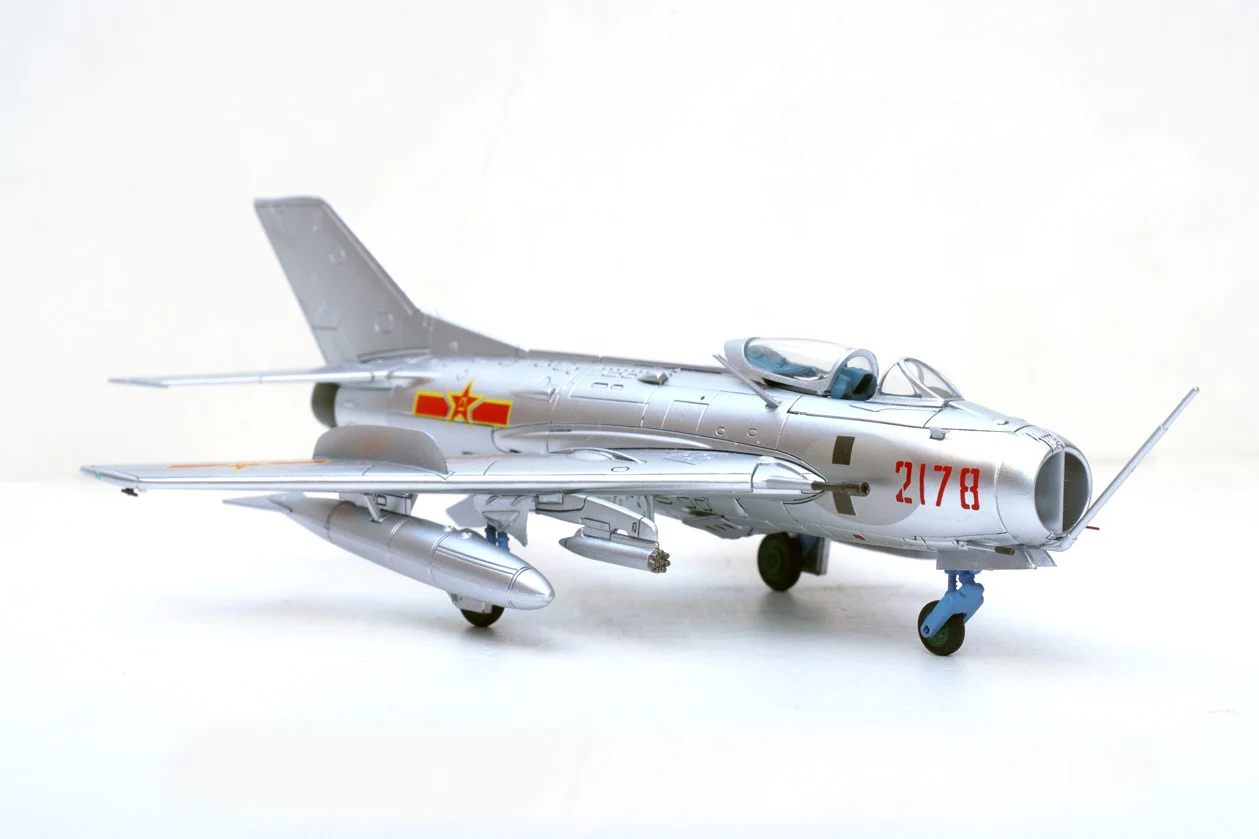 1/72 Chinese J-6 Fighter Model 2178# Alloy finished product collection model 1/72 Chinese J-6 Fighter Model 2178# Alloy finished product collection model