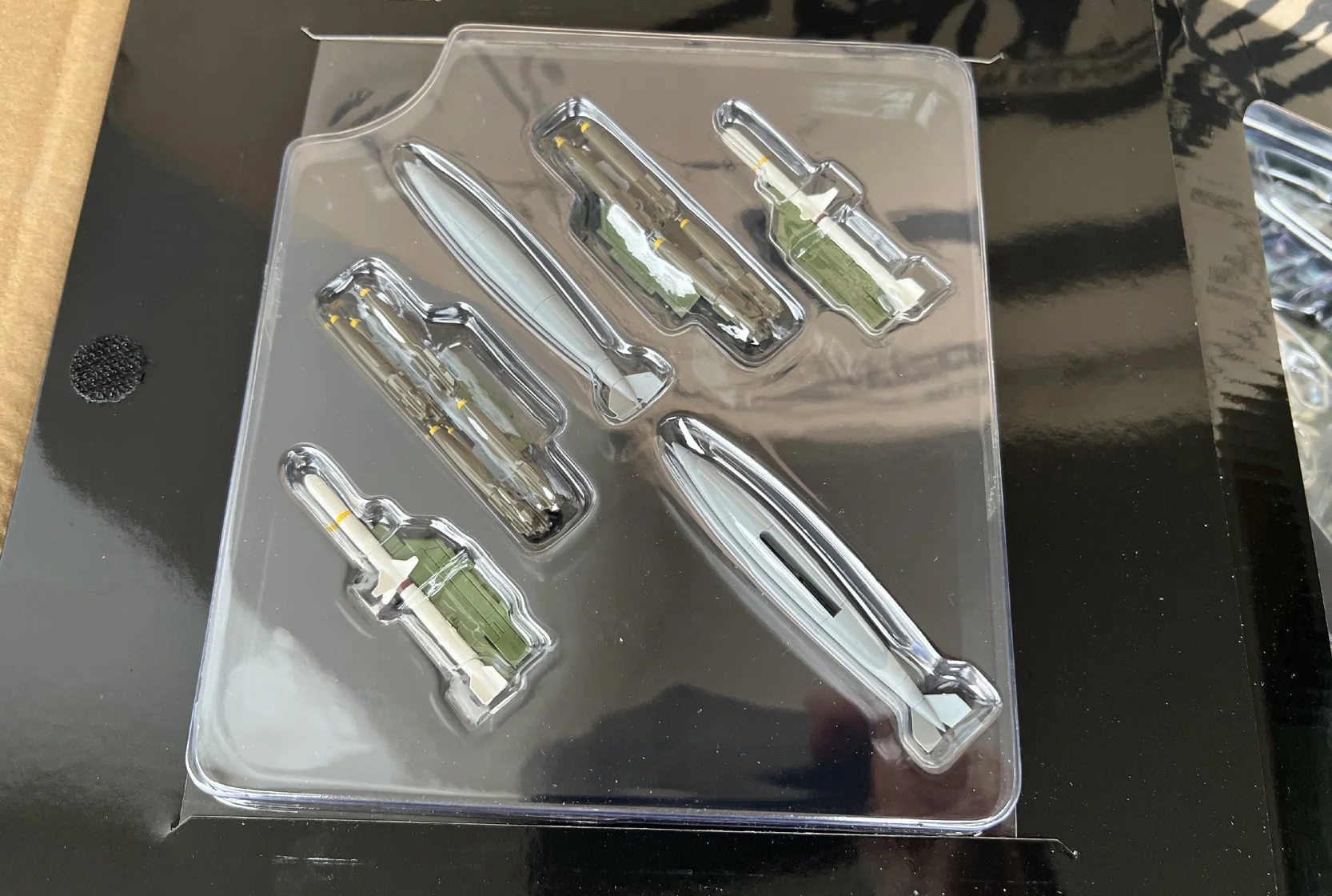 Fine CW1/72 US A-6E Fighter Model VA-165 NG511 US Constellation 1990  Alloy Collection Model