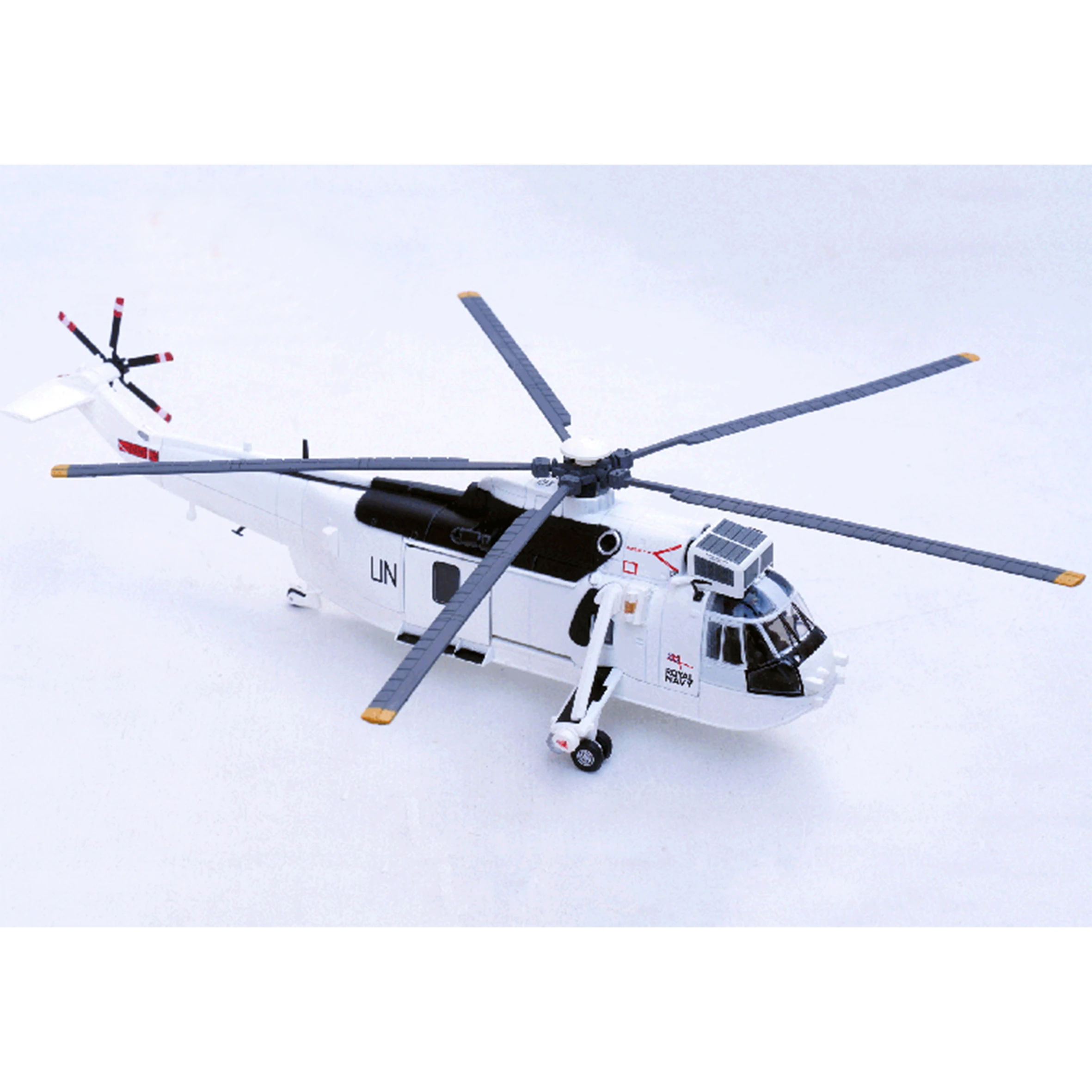1: 72 14008LC SH-3 (S-61) helicopter model with white UN coating Static finished product model