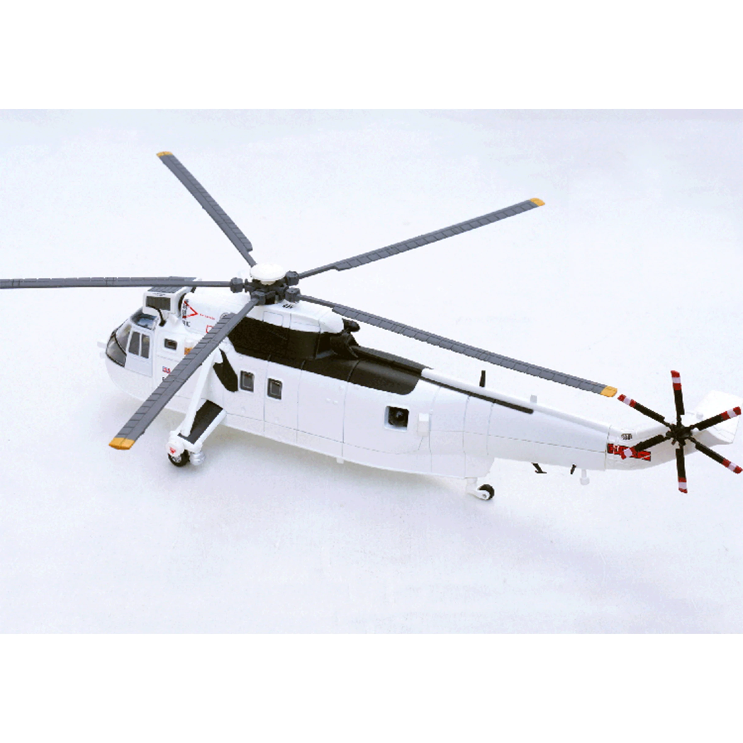 1: 72 14008LC SH-3 (S-61) helicopter model with white UN coating Static finished product model
