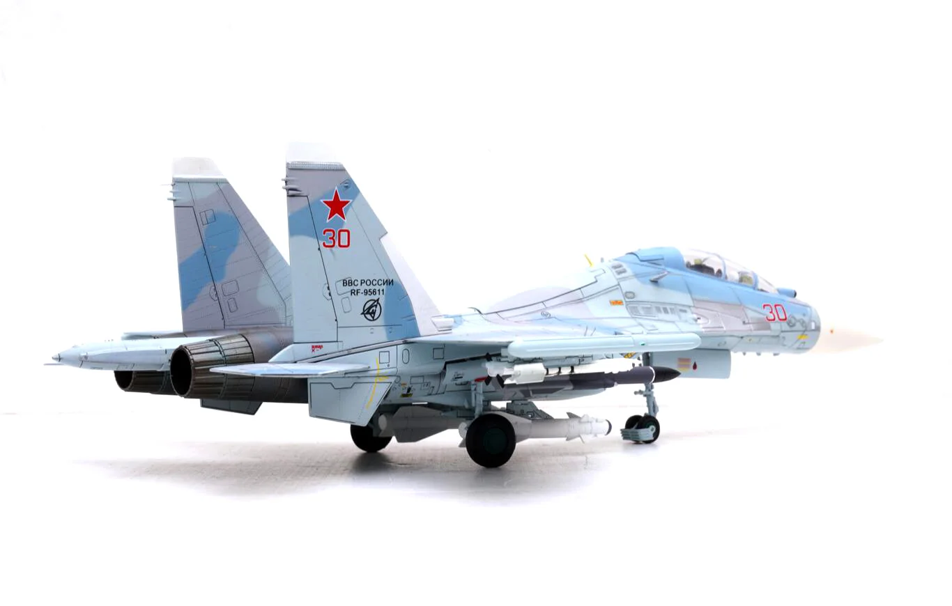 Fine 1/72 PZK Russian Su30 Su-30M2 Fighter Model Red 30# Alloy finished product collection model Fine 1/72 PZK Russian Su30 Su-30M2 Fighter Model Red 30# Alloy finished product collection model