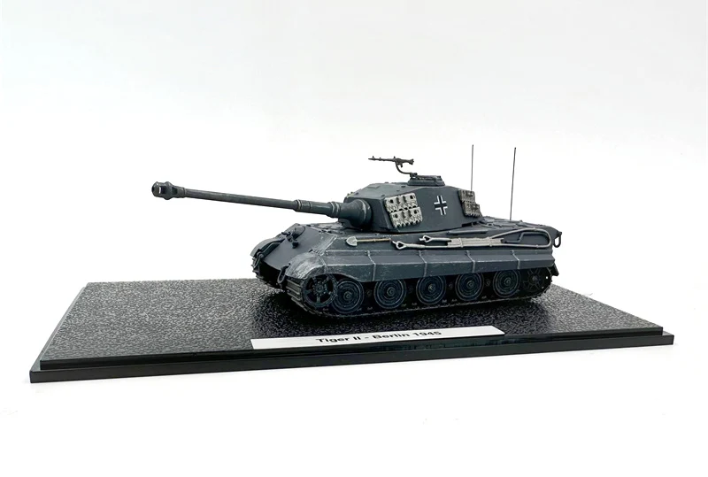 1: 72 1945 German Tiger King tank model aging German gray coating  Semi alloy simulation finished product model