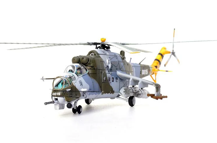 Fine 1/72 Soviet MI-24V Hind Armed Helicopter Model Czech Republi Semi alloy finished product collection model Fine 1/72 Soviet MI-24V Hind Armed Helicopter Model Czech Republi Semi alloy finished product collection model