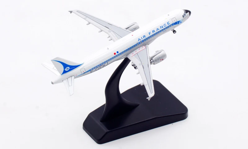 Av1/400 French A320-211 aircraft model F-GFKJ retro coating Alloy Collection Model Av1/400 French A320-211 aircraft model F-GFKJ retro coating Alloy Collection Model