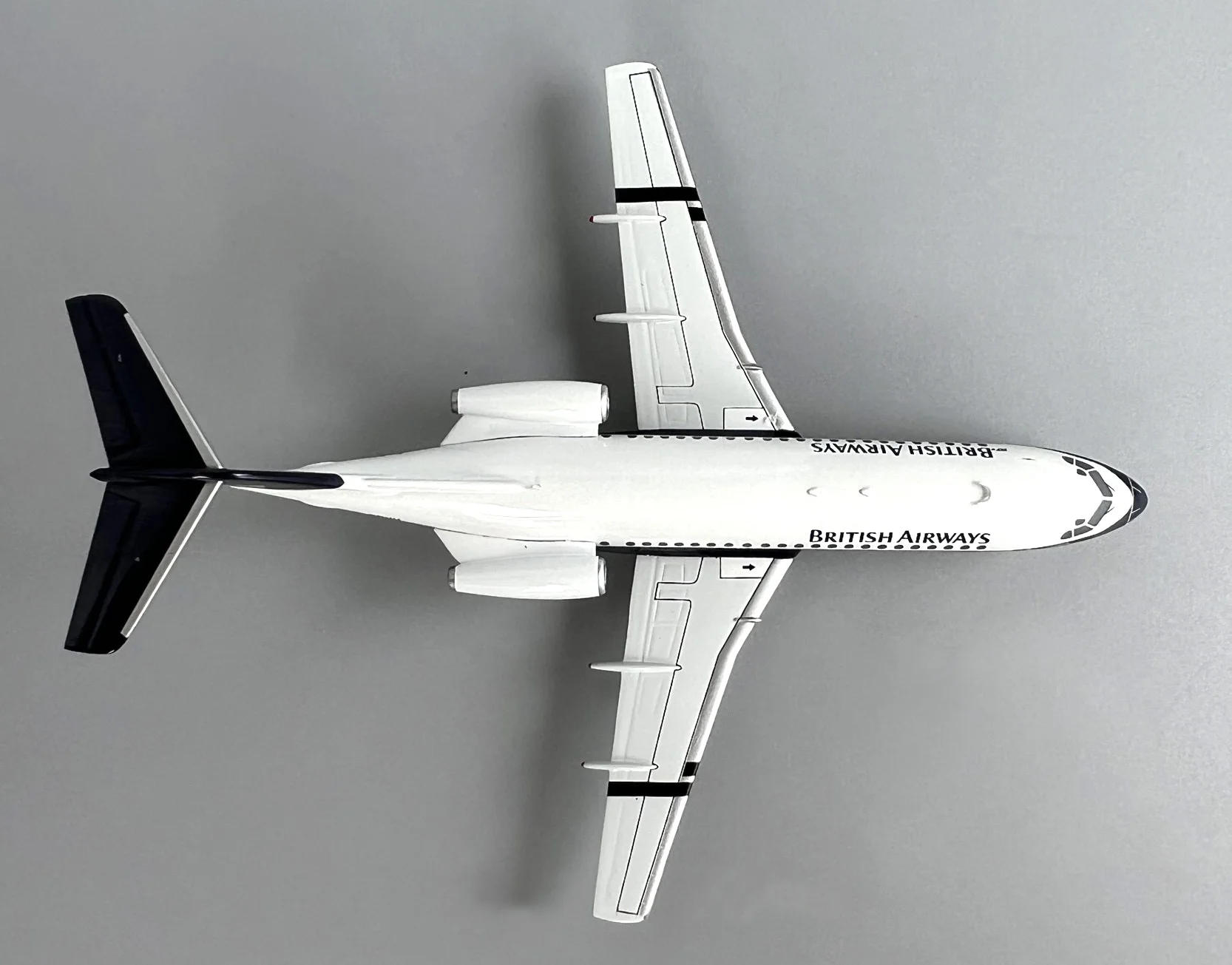 ARD 1/200 UK F28-2000 aircraft model F-GDUU Alloy Collection Model ARD 1/200 UK F28-2000 aircraft model F-GDUU Alloy Collection Model