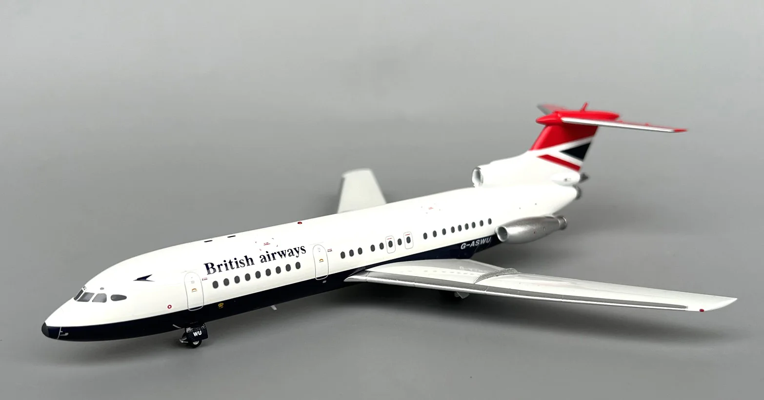 ARD 1/200 UK Trident1E aircraft model G-ASWU  Alloy Collection Model