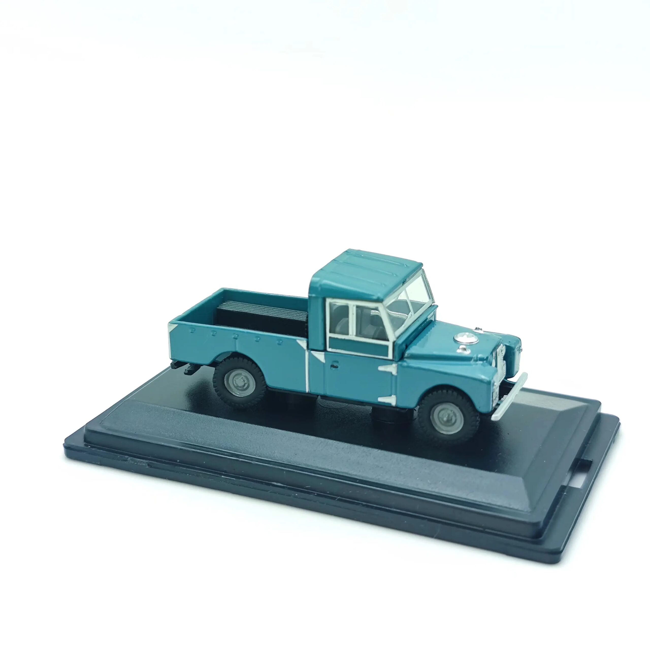 Diecast OXFORD 1:76 Scale Land Rover 109 Blue Off-road Alloy Simulation Car Model Collectible Toy Gift Souvenir Display Diecast OXFORD 1:76 Scale Land Rover 109 Blue Off-road Alloy Simulation Car Model Collectible Toy Gift Souvenir Display