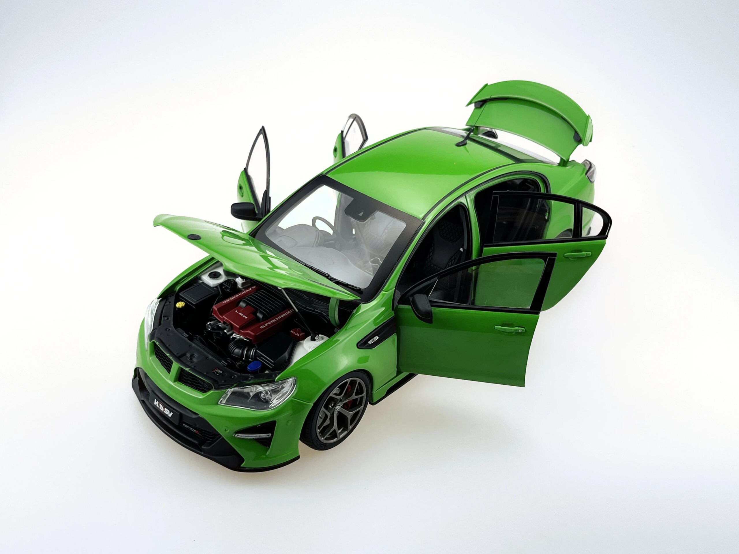 Diecast 1/18 Scale Biante Australia Holden HSV GTSR Simulation Alloy Green Car Model Collection Toy Display Ornament